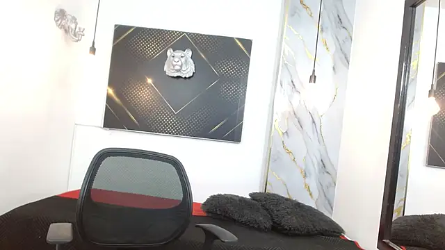 KingOfTemptation online show from 6, 4, 2026