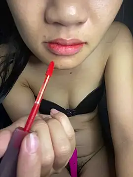 -Lilyn- online show from 21, 7, 2026