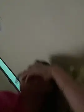 Lyn baby online show from 29, 3, 2026