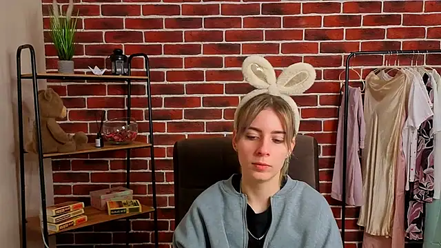 Snapshot of RebeccaaNelson chatting on 24, 3, 2026 RebeccaaNelson online show from 24, 3, 2026