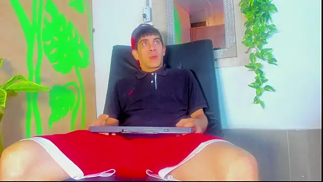 Adrian fire online show from 17, 4, 2026