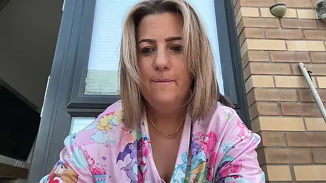 annabellewarick online show from 21, 7, 2026