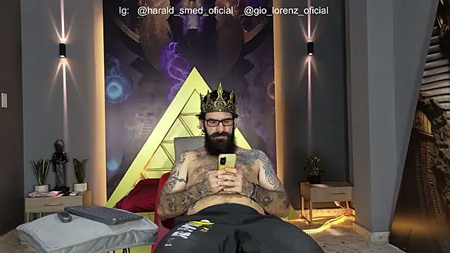 Snapshot of Haraldsmed chatting on 4, 6, 2026 Haraldsmed online show from 4, 6, 2026