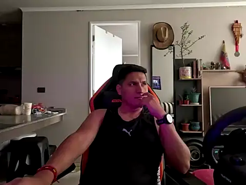 Snapshot of flippke chatting on 8, 3, 2026 flippke online show from 8, 3, 2026