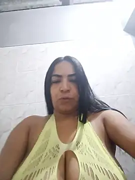 Carolinna online show from 15, 6, 2026