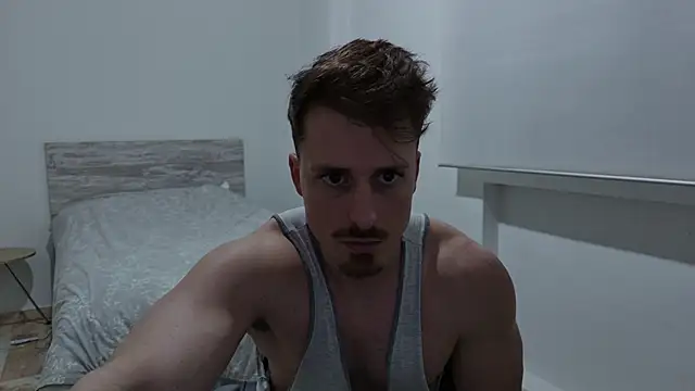 zeusoctavian1 online show from 8, 3, 2026