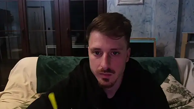 zeusoctavian1 online show from 23, 4, 2026