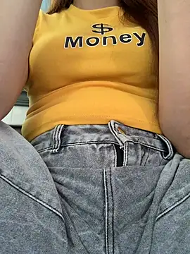 Snapshot of Meanii chatting on 13, 3, 2026 Meanii online show from 13, 3, 2026