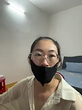 Snapshot of mila-baby-99 chatting on 15, 5, 2026 mila-baby-99 online show from 15, 5, 2026