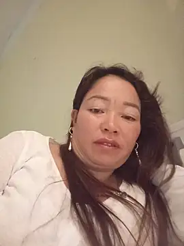 Snapshot of Yellow-pink chatting on 26, 7, 2026 Yellow-pink online show from 26, 7, 2026
