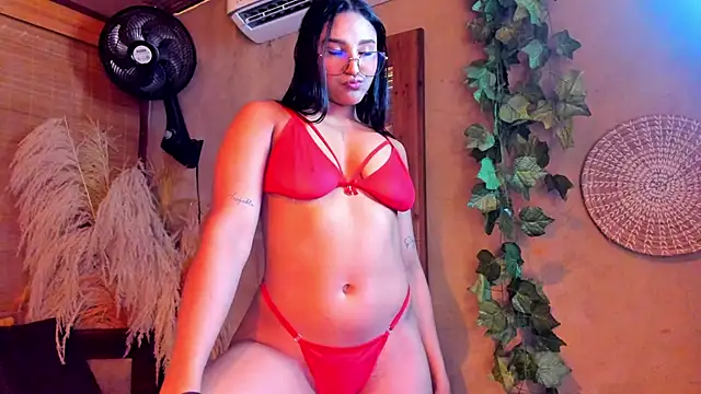 Victoria Gonzalez online show from 23, 4, 2026