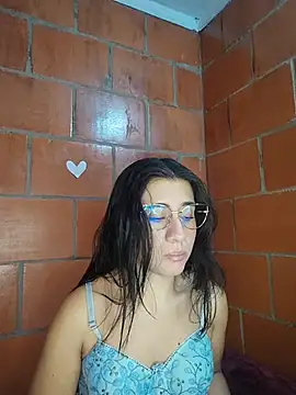 Amanda x1 online show from 30, 4, 2026