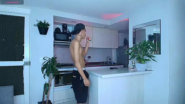 Wild lovers  online show from 24, 4, 2026