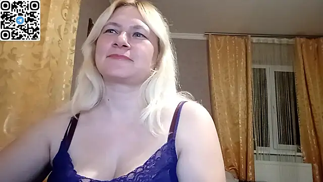 DiamondLady555 online show from 3, 4, 2026