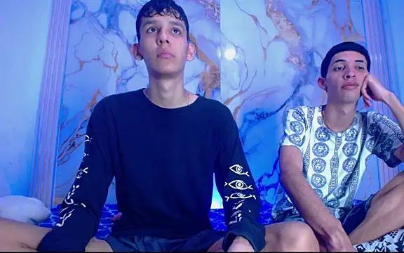 Desire Boys1 online show from 17, 4, 2026