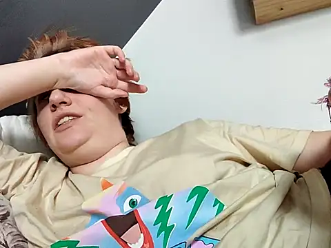 Snapshot of thatcutesubgirlwlw chatting on 19, 3, 2026 thatcutesubgirlwlw online show from 19, 3, 2026