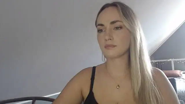 Snapshot of ScarlettSensitive chatting on 29, 7, 2026 ScarlettSensitive online show from 29, 7, 2026