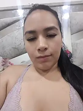 Karla  Morrison online show from 17, 5, 2026