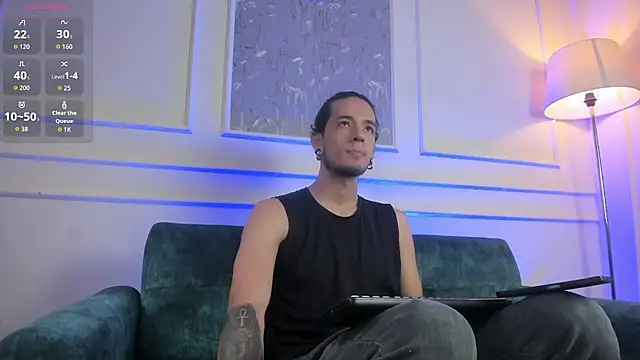Snapshot of Skinny_Mac chatting on 9, 6, 2026 Skinny Mac online show from 9, 6, 2026