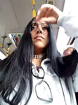 Natalia 27 online show from 4, 6, 2026
