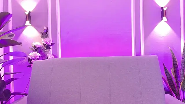 ZoeyMonroe  online show from 23, 5, 2026