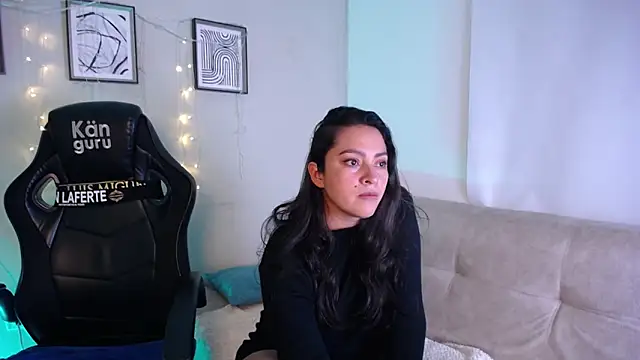 Siara Belle online show from 1, 4, 2026