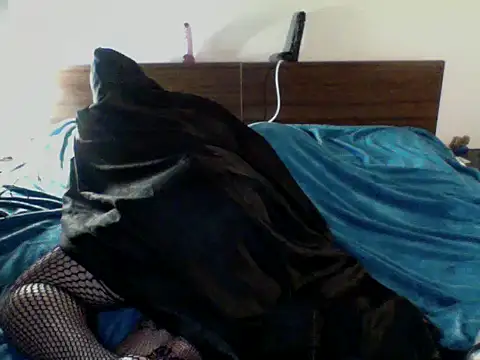 Chemmak93 online show from 6, 4, 2026