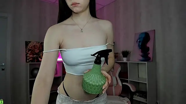 Snapshot of Aurora_Temptia chatting on 8, 4, 2026 Aurora Temptia online show from 8, 4, 2026