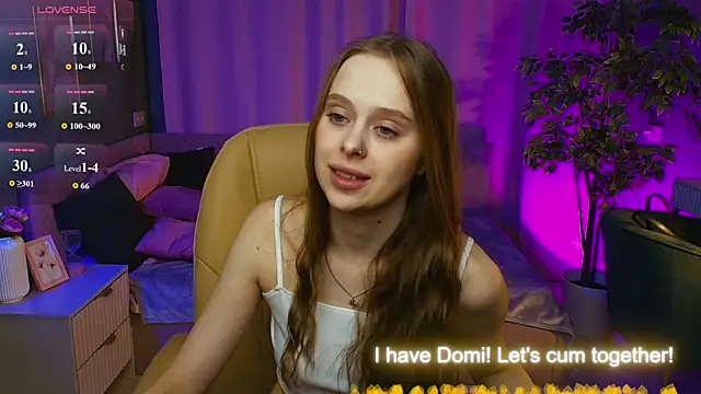 Snapshot of Megg_Ryan chatting on 5, 6, 2026 Megg Ryan online show from 5, 6, 2026