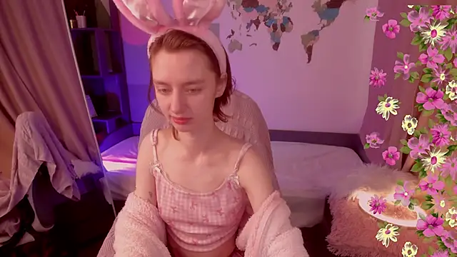 Pretty Victoria online show from 4, 4, 2026