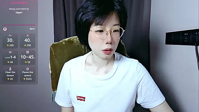 Snapshot of lin_lin_520_520 chatting on 27, 5, 2026 lin lin 520 520 online show from 27, 5, 2026