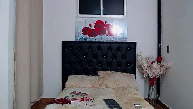 Tamar4 f00x online show from 7, 4, 2026