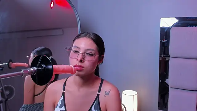 Lia owenss online show from 14, 3, 2026