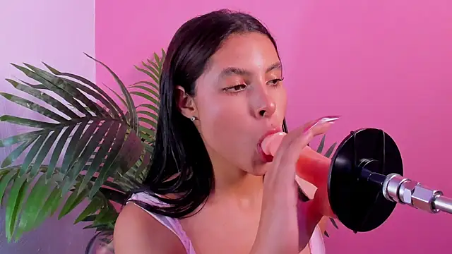 Lia owenss online show from 21, 4, 2026