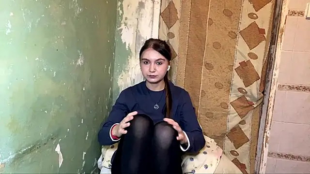 Lollybomb online show from 14, 4, 2026