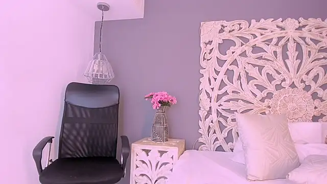 Snapshot of LucianaBlanco_ chatting on 13, 6, 2026 LucianaBlanco online show from 13, 6, 2026