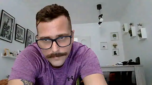 Snapshot of yanick931 chatting on 1, 7, 2026 yanick931 online show from 1, 7, 2026