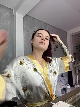 Snapshot of Emmy_miaw chatting on 2, 6, 2026 Emmy miaw online show from 2, 6, 2026