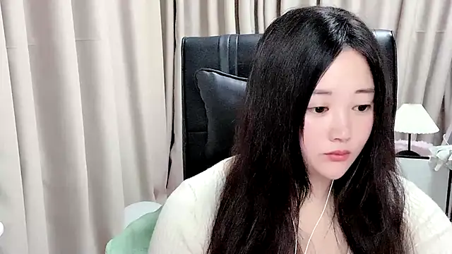 Snapshot of sisibaby20266 chatting on 24, 4, 2026 sisibaby20266 online show from 24, 4, 2026