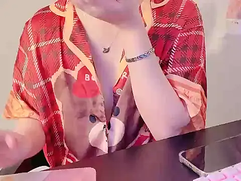 Snapshot of hunhun122 chatting on 28, 6, 2026 hunhun122 online show from 28, 6, 2026