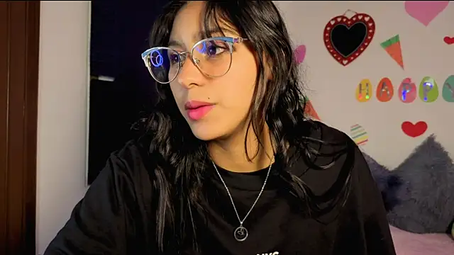 PaulaCutexs online show from 16, 4, 2026