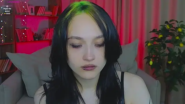 DarcyBlackwood online show from 18, 4, 2026