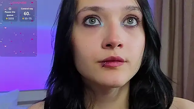 DarcyBlackwood online show from 24, 4, 2026