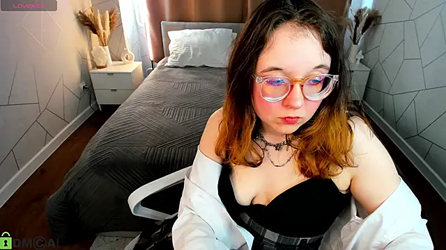 Snapshot of Aleks-caster chatting on 1, 4, 2026 Aleks-caster online show from 1, 4, 2026