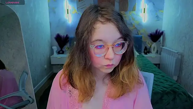 Snapshot of Aleks-caster chatting on 2, 5, 2026 Aleks-caster online show from 2, 5, 2026
