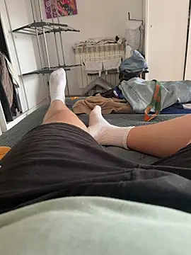 sniffeet online show from 13, 3, 2026