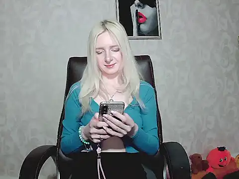 SilkMuseX online show from 17, 3, 2026