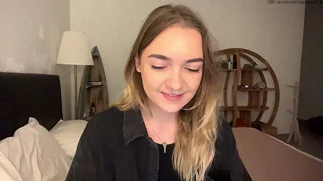 RoxyWet online show from 14, 5, 2026