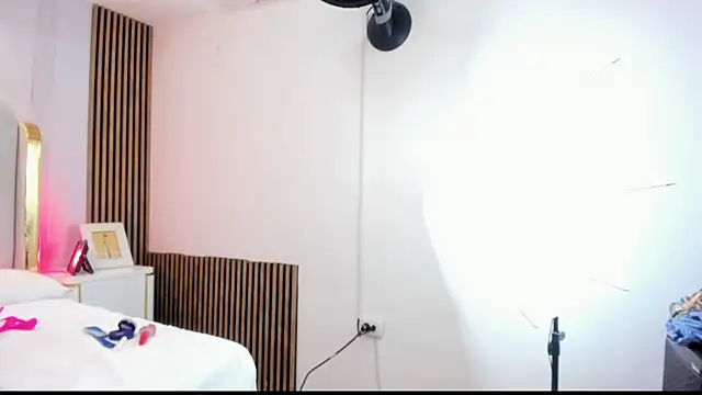 cintya evans online show from 28, 3, 2026