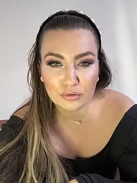 SweetCurvess online show from 14, 3, 2026